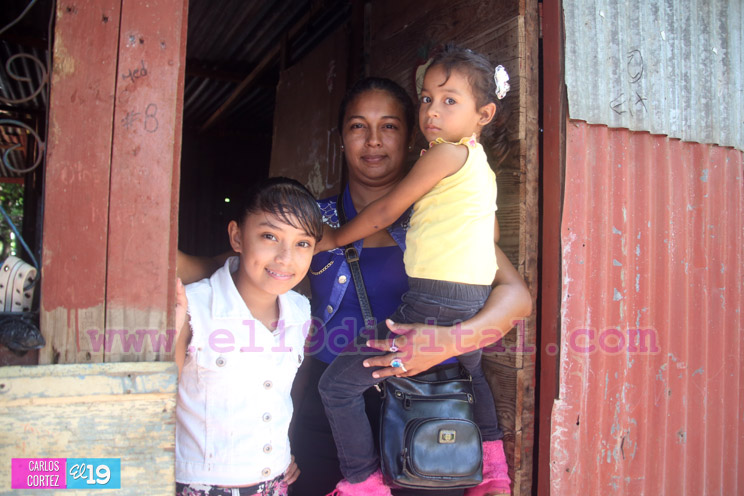 Familias de Altos de Miraflores satisfechas con proyecto de normalización energética 