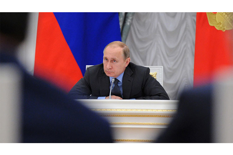 Putin pospone conferencia para asistir a funerales de diplomático