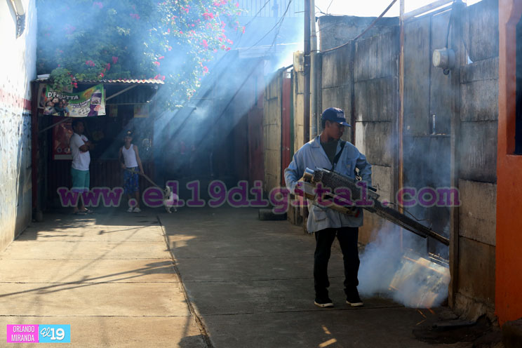Barrio San José Oriental es atendido por el Minsa
