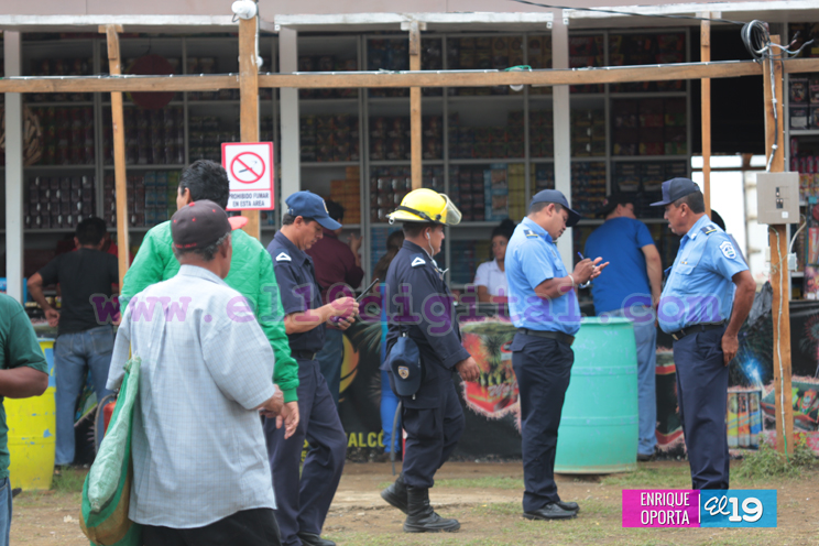 Policía Nacional supervisa medidas en tramos de pólvora
