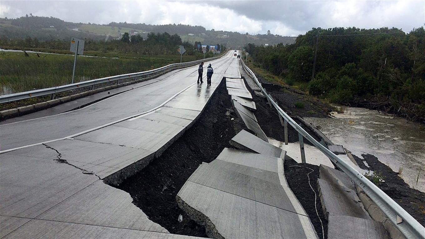 Terremoto de 7,6 grados sacude el sur de Chile