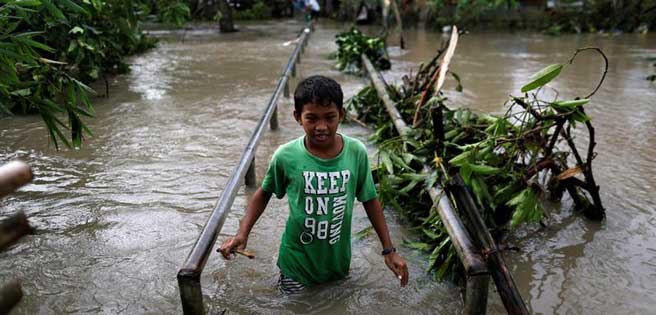 Tifón Nock Ten en Filipinas dejó 3 muertos y más de 450 mil afectados