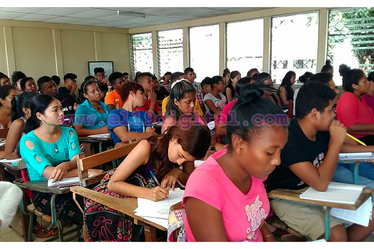 Inician cursos en Bilwi y Siuna para optar a una beca en Unan León 