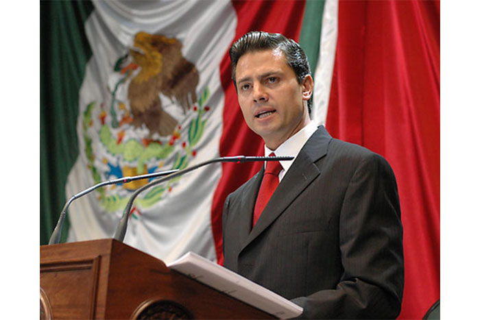 Llama Peña Nieto a unidad nacional para enfrentar retos en 2017