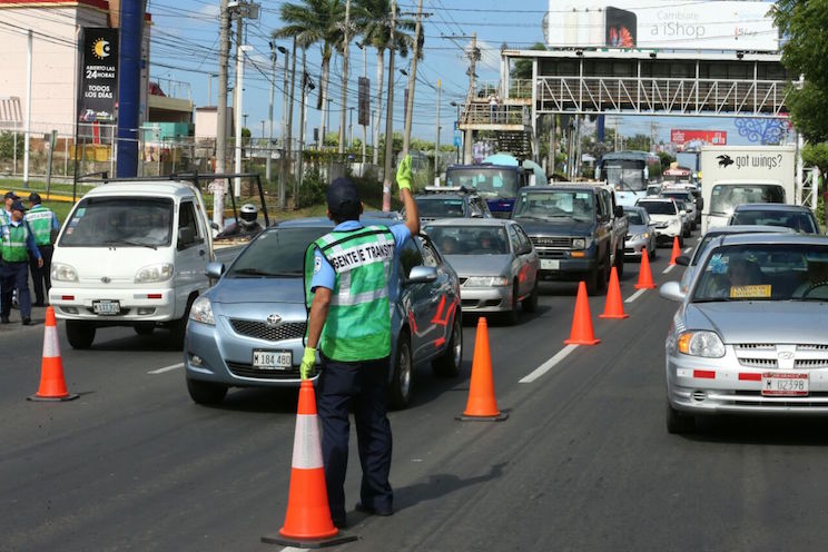 Población nicaragüense se suma al llamado de prevenir accidentes de tránsito