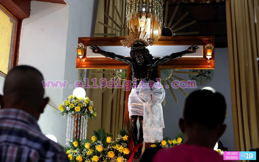 Celebran solemne Misa en honor al Señor de Esquipulas