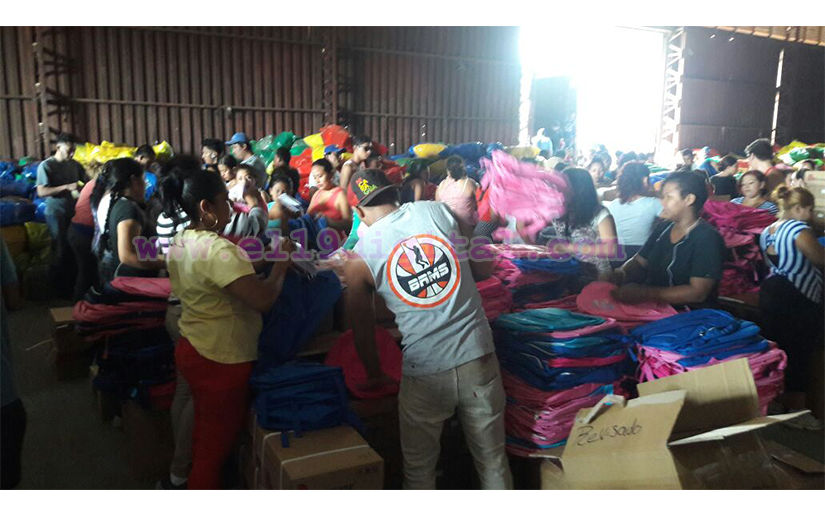 Mined inicia distribución de 625 mil paquetes escolares solidarios
