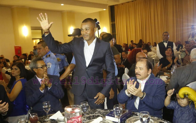 Presidente Daniel presente en la XXVI premiación de la Asociación de Cronistas Deportivos de Nicaragua 