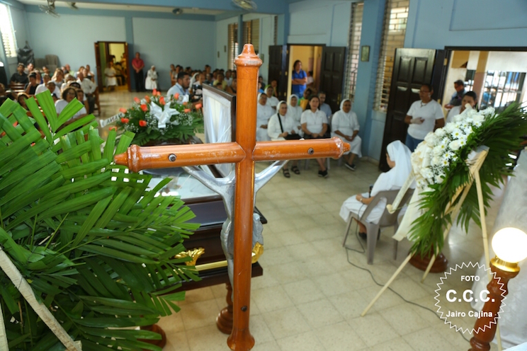 Nicaragua despide a Sor Emilia Rachella