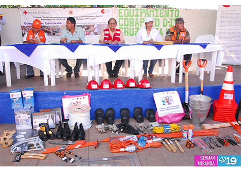 Equipan a brigadas de búsqueda y salvamento de barrios de Managua