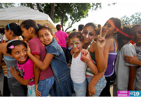 Realizan festival Infantil en Saludo a la Patria