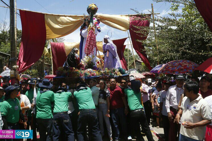 Fieles de Masaya acompañan procesión de Vía Sacra - El 19 Digital