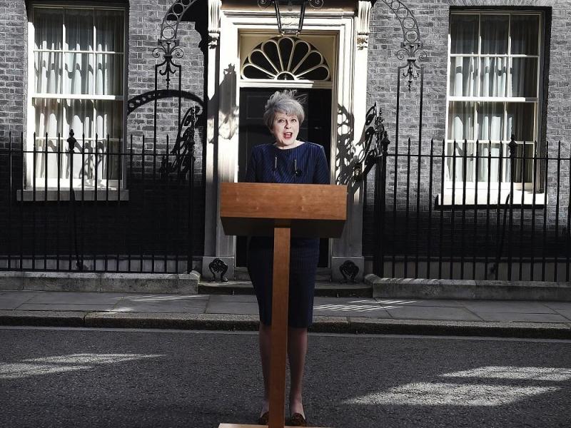 Primera ministra anuncia elecciones anticipadas en el Reino Unido