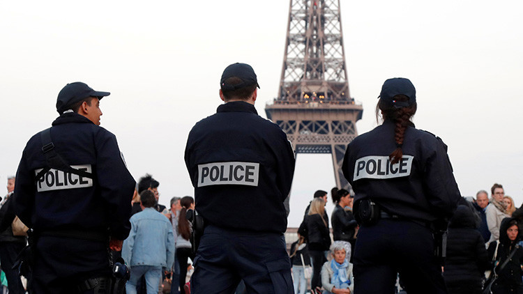 Francia: Arrestan a un hombre armado con un cuchillo en la estación de París Norte