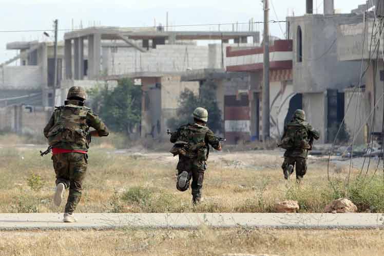 Ejército sirio derrota ofensiva terrorista en Hama