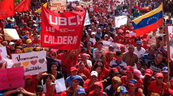 Pueblo revolucionario realiza gran marcha por la paz en Venezuela