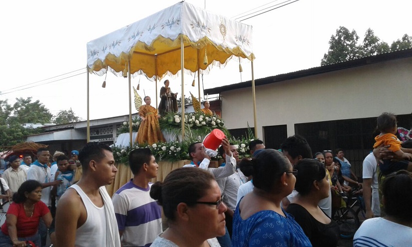 Así celebra Chinandega a San Pascual Bailón (+FOTOS)