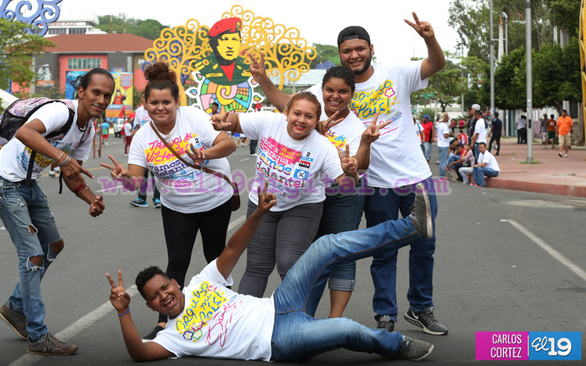 Domingo de cultura y deportes en la Avenida de Bolívar a Chávez (+FOTOS)
