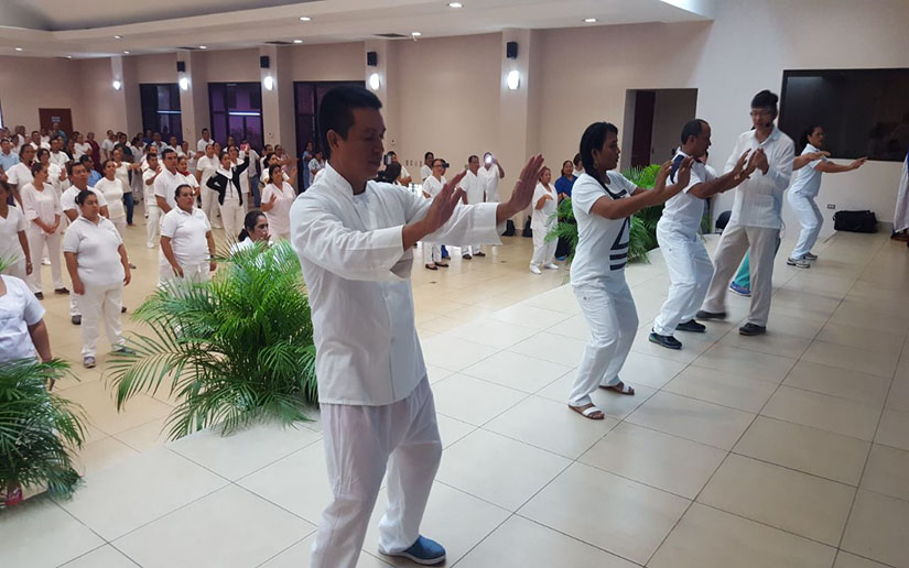 Fitoterapeutas del Minsa aprenden las técnicas del Tai Chi