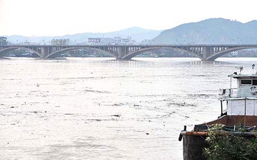 Siete muertos y tres desaparecidos por lluvias en región sureña china