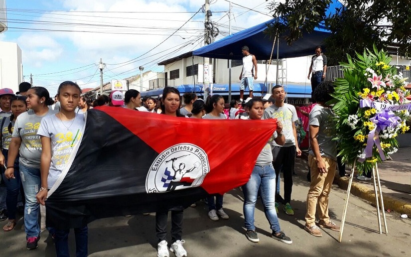 Celebran el Día de la Alegría rindiendo homenaje a los Héroes caídos en la Liberación de Jinotepe