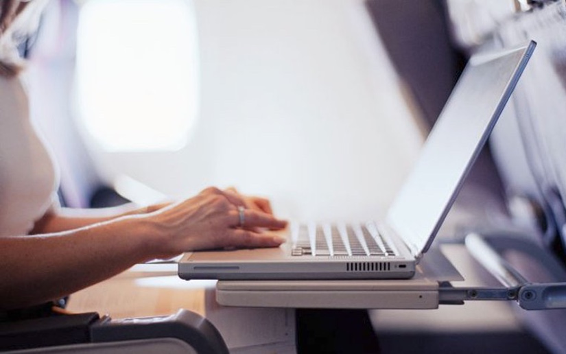 EEUU restringe uso de laptops en vuelos procedentes de México
