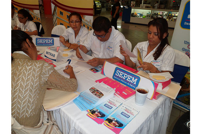 Jóvenes Cristianos emprenden II Feria de Empleos en Nicaragua