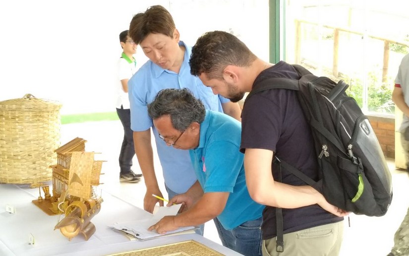 Realizan valoración técnica para seleccionar las mejores artesanías de Bambú