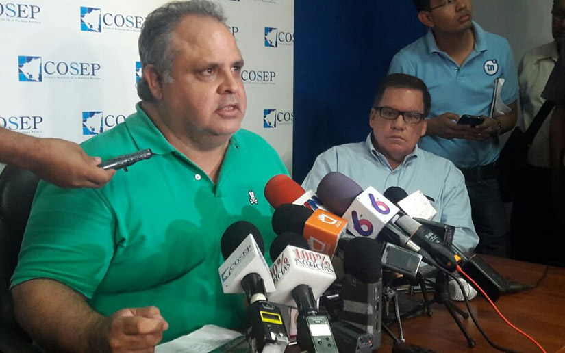 César Zamora interpone demanda por difamación contra Freedom House