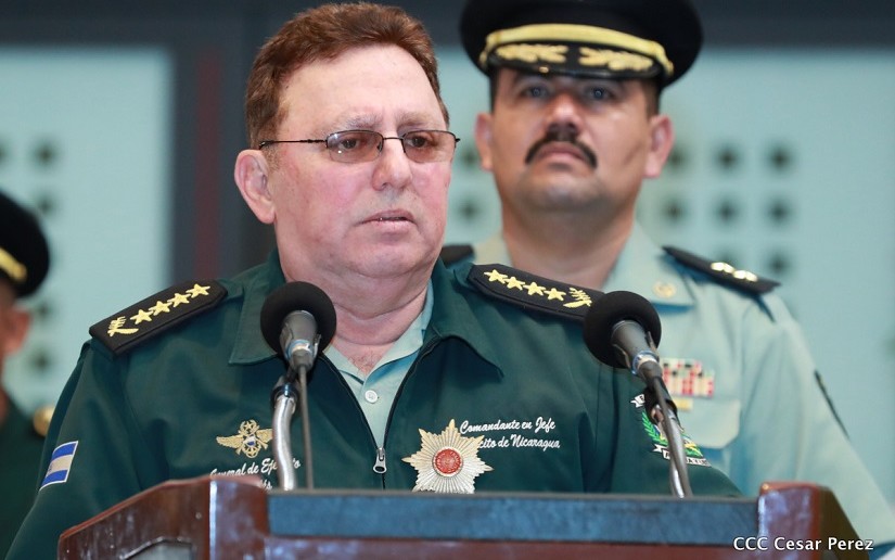 Jefe del Ejército presenta informe de actividades de la institución bajo su mando