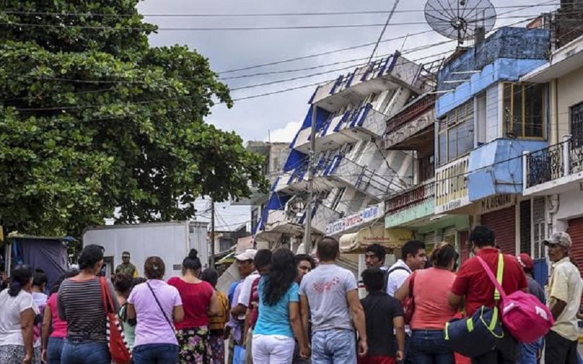 Ascienden a 61 los muertos por el terremoto en México