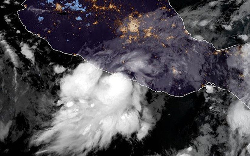 La tormenta tropical Max alcanza la fuerza de huracán cerca de la costa de México