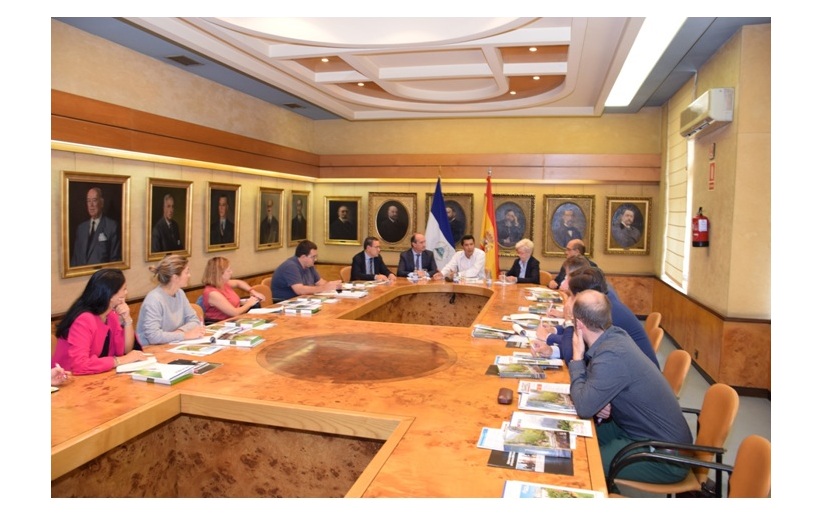 Nicaragua presenta oportunidades de inversión a empresarios asturianos
