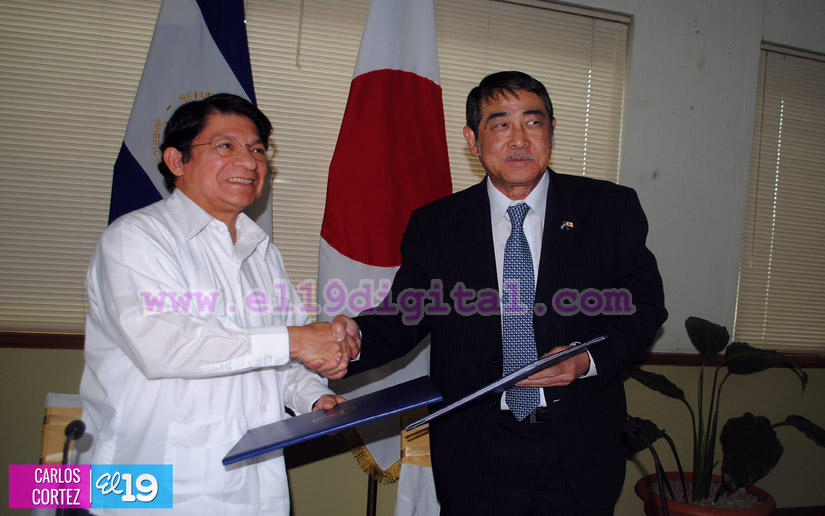 Nicaragua y Japón suscriben acuerdo para construir puentes en Río Blanco-Siuna