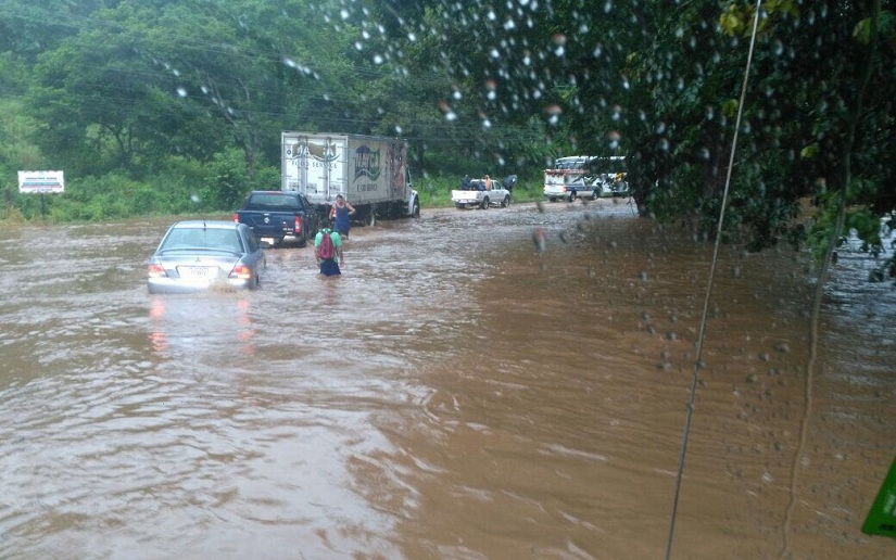 Costa Rica: CNE declara alerta roja en el Pacífico, Valle Central y zona norte por influencia de depresión tropical