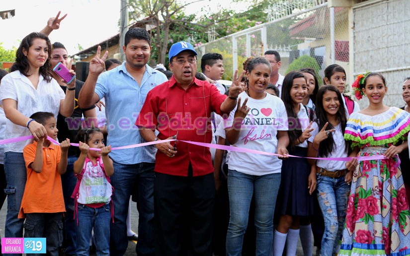 Familias de la Colonia Miguel Bonilla inauguran Calles para el Pueblo