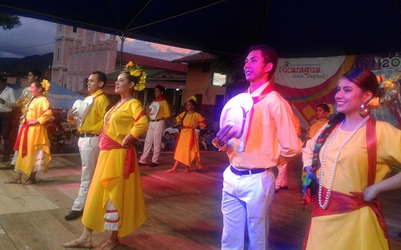 Matagalpa bailó al ritmo de polkas y mazurcas