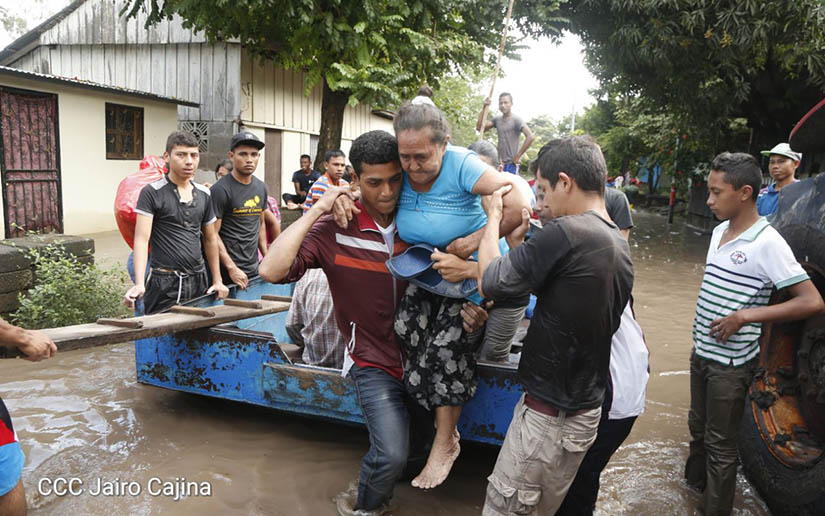 Gobierno atiende a familias de Malacatoya y Tepalón (+FOTOS)