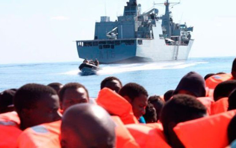 Desaparecen 100 refugiados en el Mediterráneo por naufragio