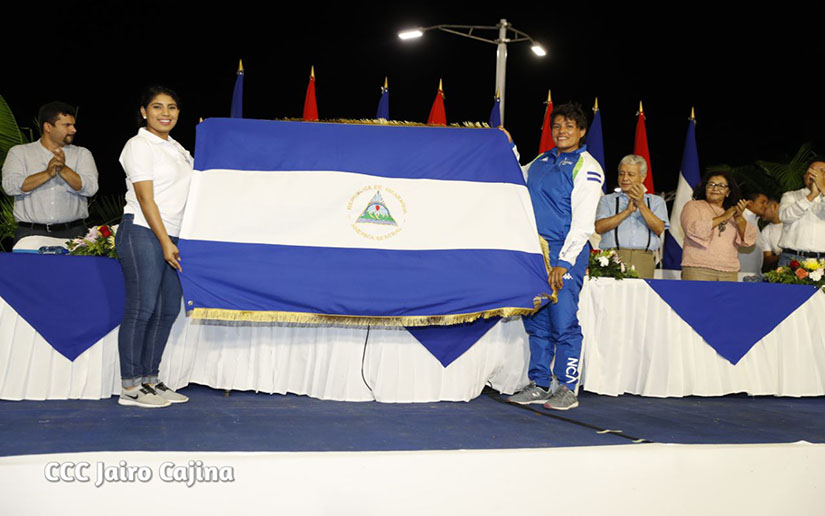 Abanderan delegación que representará a Nicaragua en Juegos Centroamericanos
