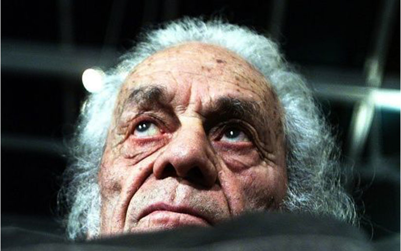 Muere el antipoeta chileno Nicanor Parra a los 103 años