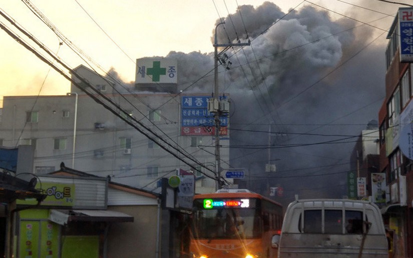 Incendio en Hospital de Corea del Sur deja 31 muertos y más de 40 heridos