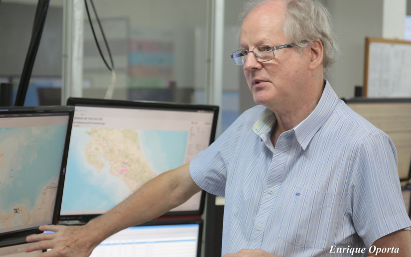 Personal del Centro de Alerta contra Tsunami se capacita para lograr detección más rápida y precisa