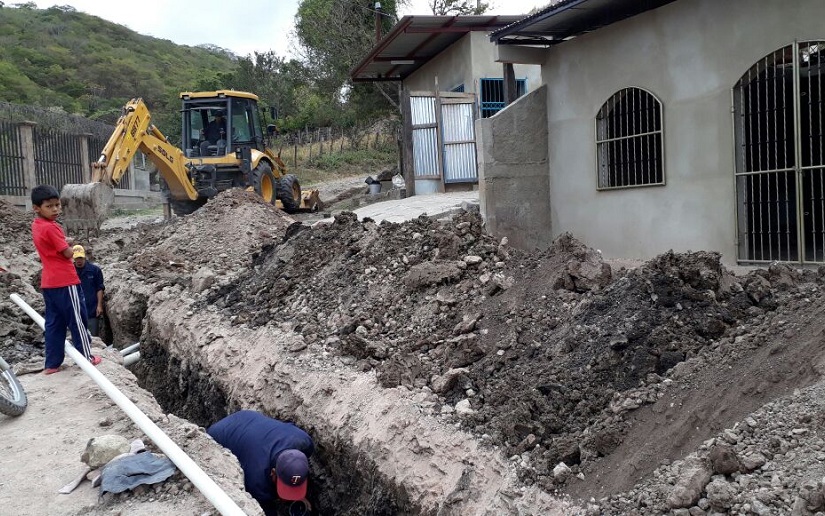 Enacal ejecuta proyecto de agua potable en barrio de Estelí