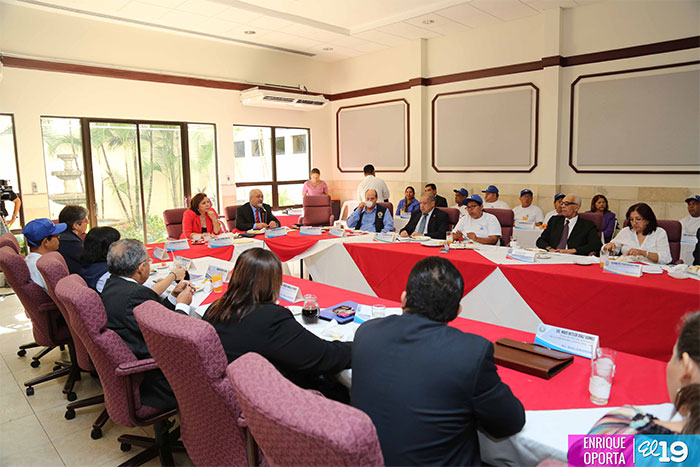 Magistrados latinoamericanos interesados en modelo de facilitadores judiciales