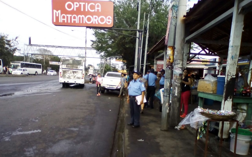 Constante resguardo policial en el Zumen