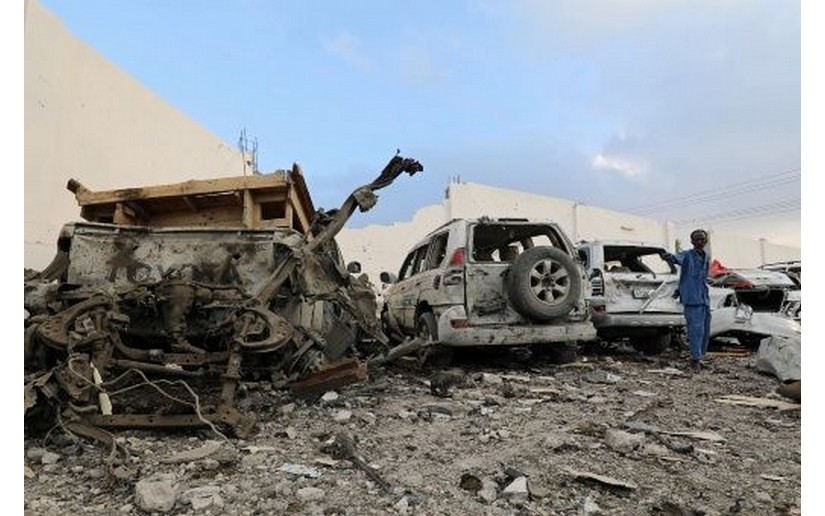 35 muertos por doble atentado en Somalia