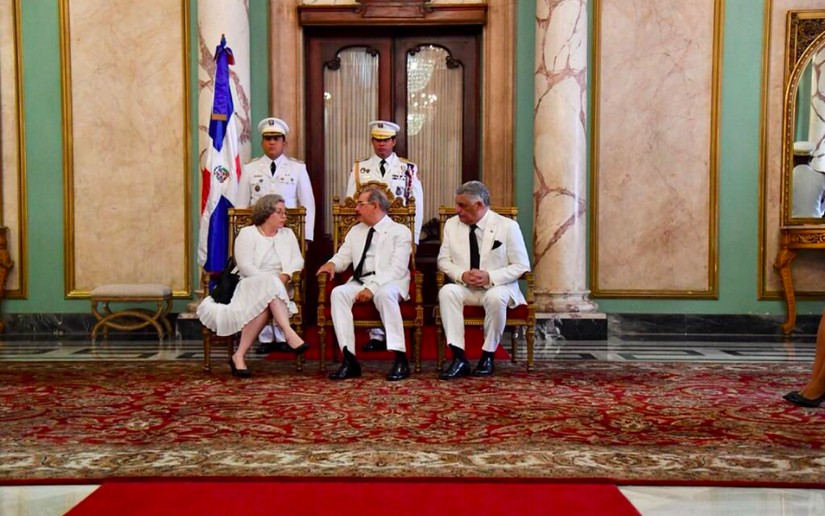 Embajadora de Nicaragua presenta cartas credenciales a Presidente de República Dominicana