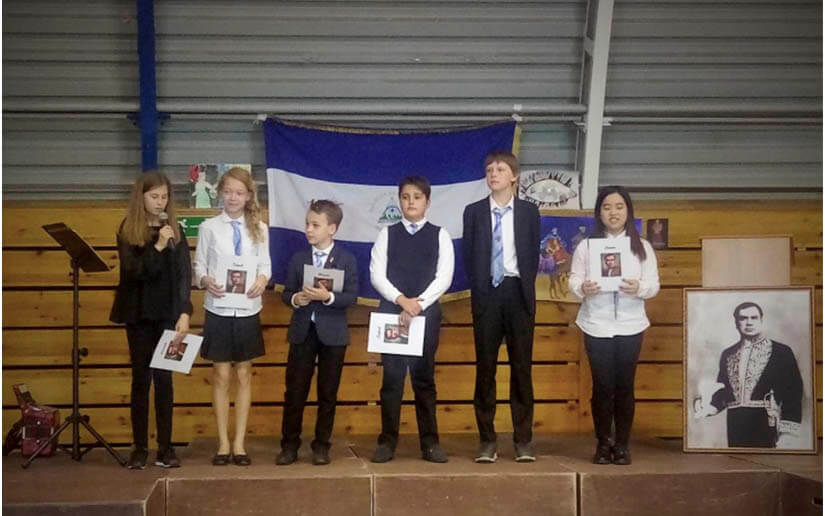Realizan Recital Dariano en Homenaje a las Madres nicaragüenses