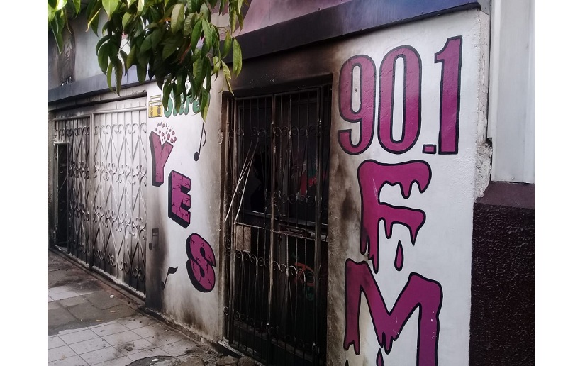 Delincuentes vandalizan instalaciones de Radio Stereo Yes en Matagalpa